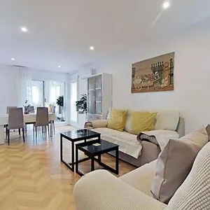 Piso Grande-playa A 250m-portaventura A 15min Por Autovia Appartement